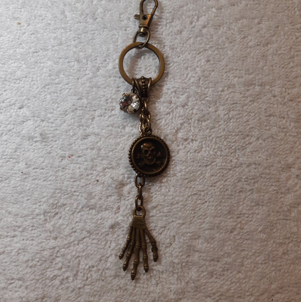 Skull keychain